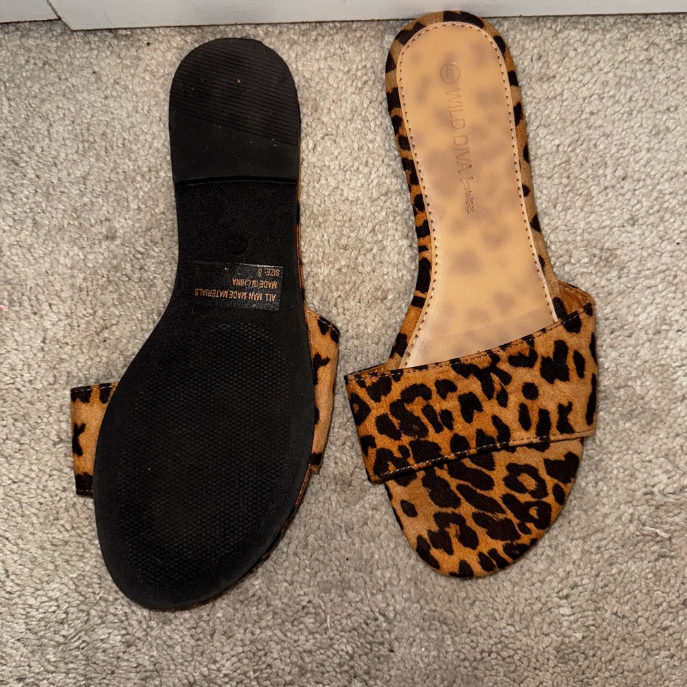 Wild Diva Women's Tan Leopard Sandals
